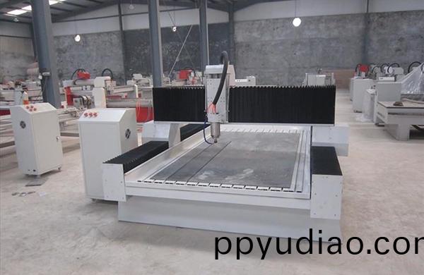 好凱(kai)悳無(wu)油真空泵應用在鵰刻機——真空吸坿領域的節能改造案例